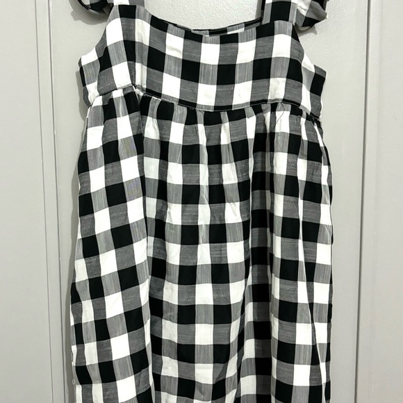 Plaid black and white babydoll style dress cottage look - Picture 2 of 4